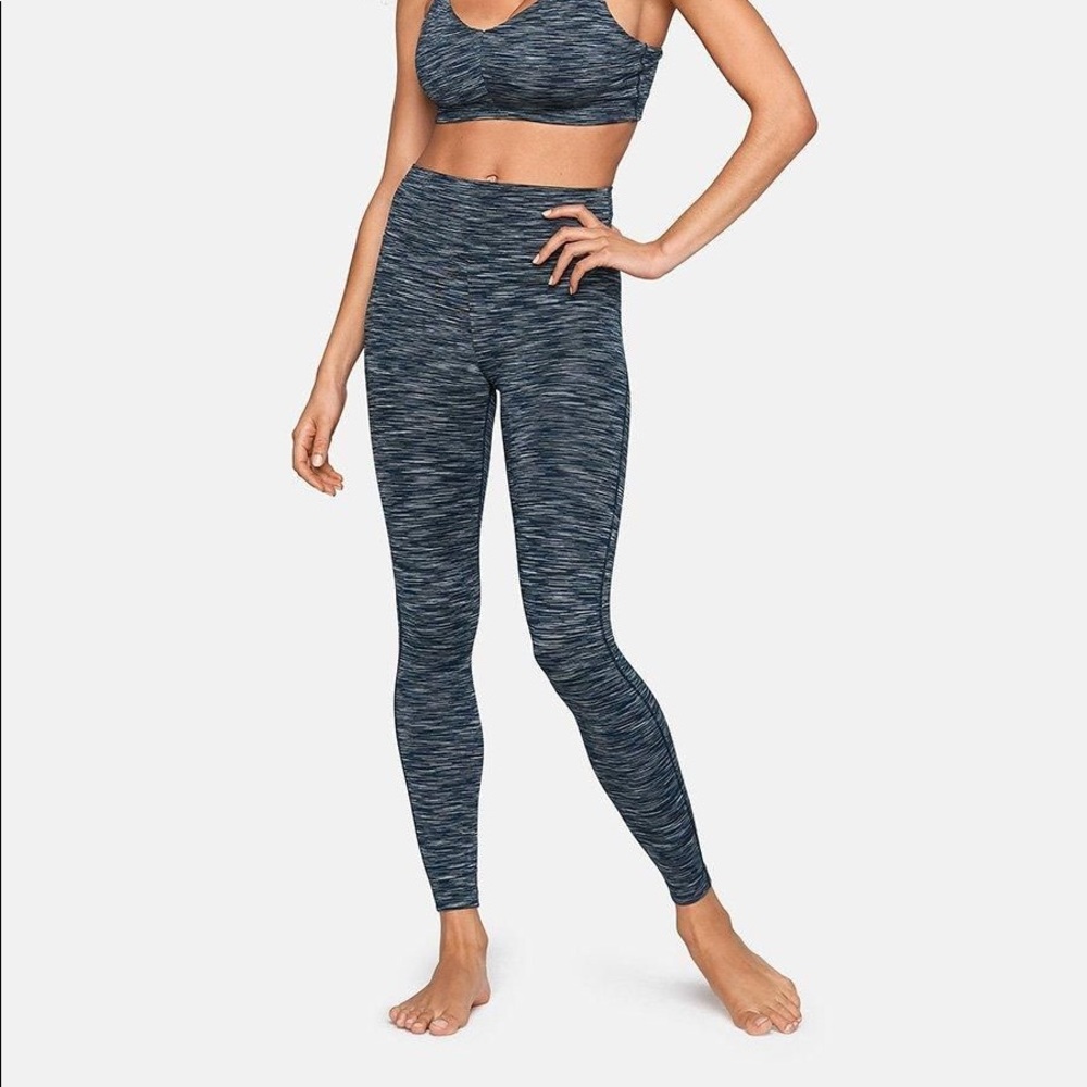 Outdoor Voices Flow 7/8 Freeform Hi-Rise Legging
